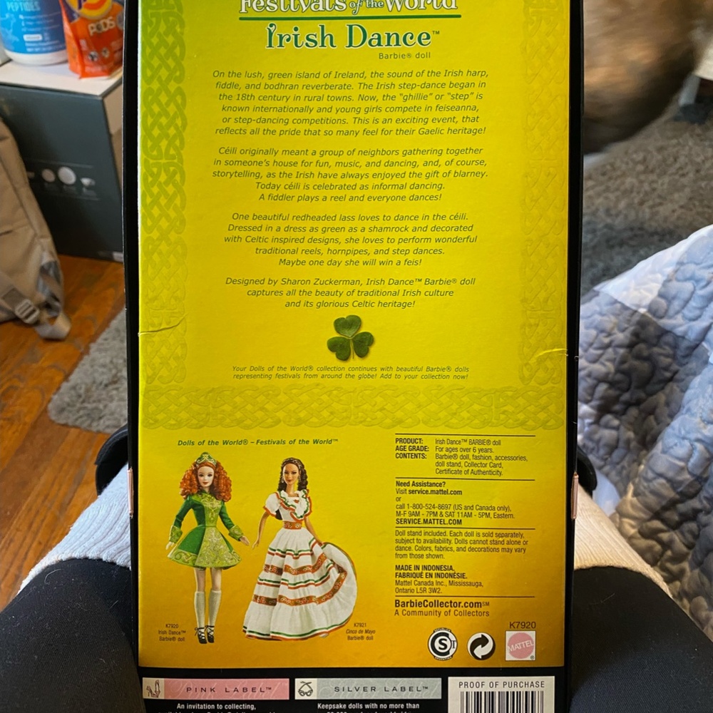 Festivals Of The World Irish Dance Collectable Barbie - Picture 2 of 2